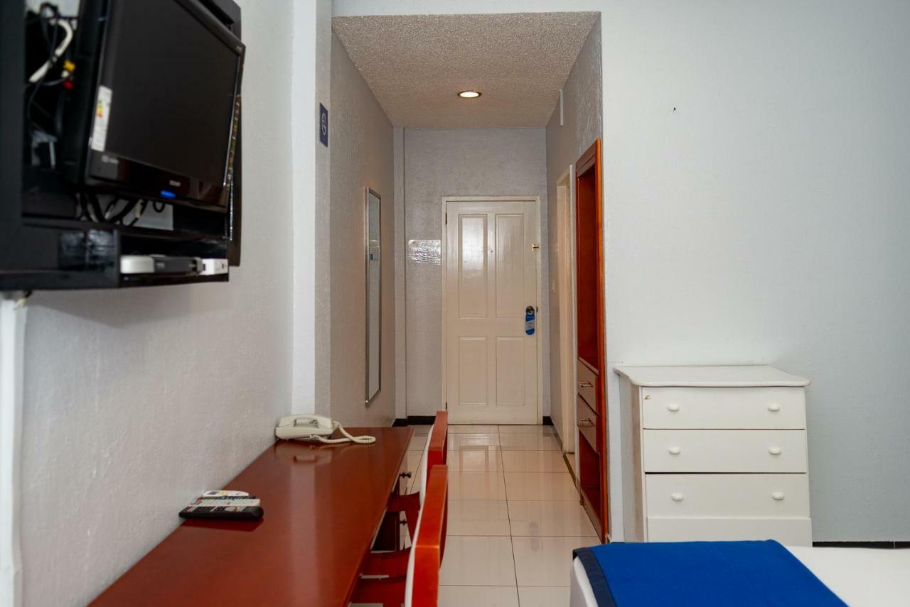 Status Hotel Джорджтаун Экстерьер фото